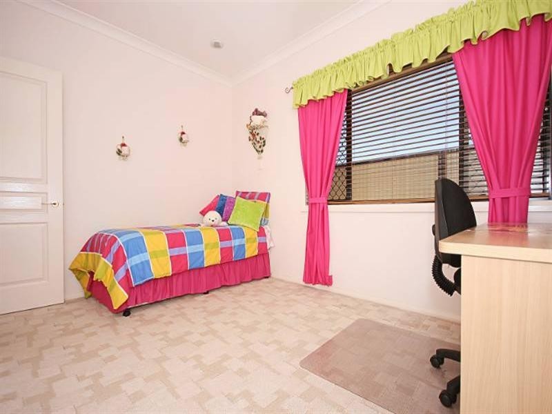 7 Lagoon Court, Murrumba Downs QLD 4503