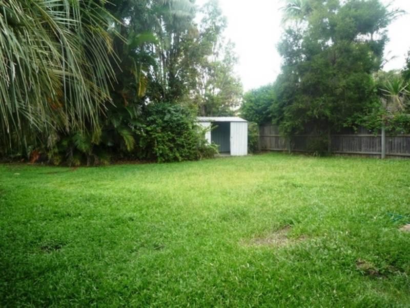 19 Central Avenue, Deception Bay QLD 4508