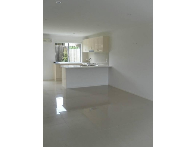 3/17 Lady Bowen Parade, Rothwell QLD 4022