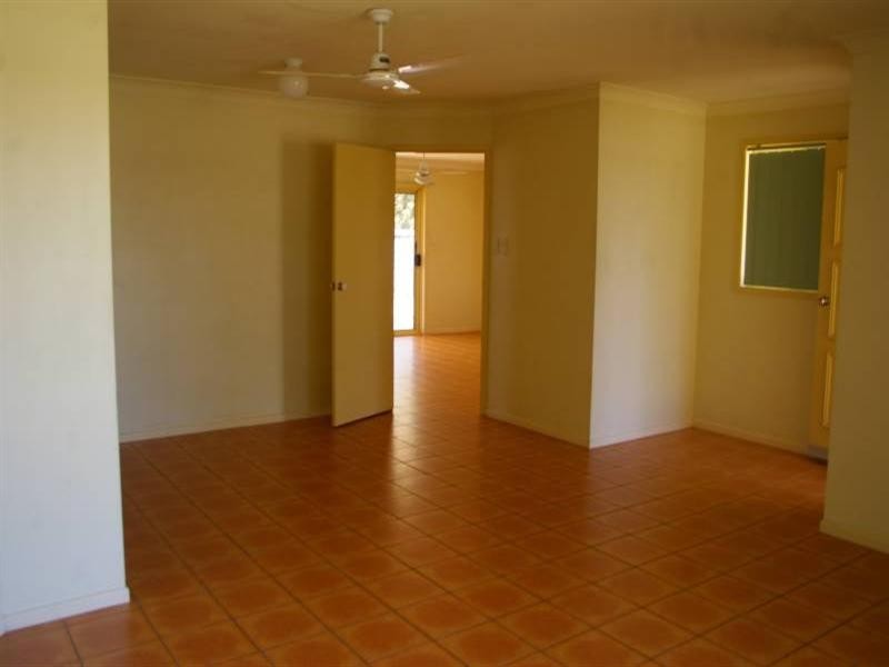 72 Coman Street North, Rothwell QLD 4022
