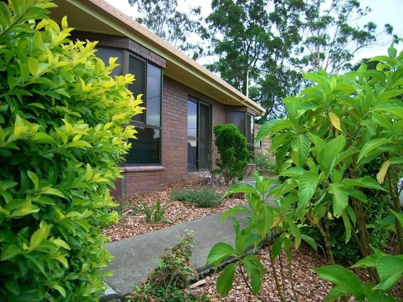 2/13 Bantry Avenue, Burpengary QLD 4505