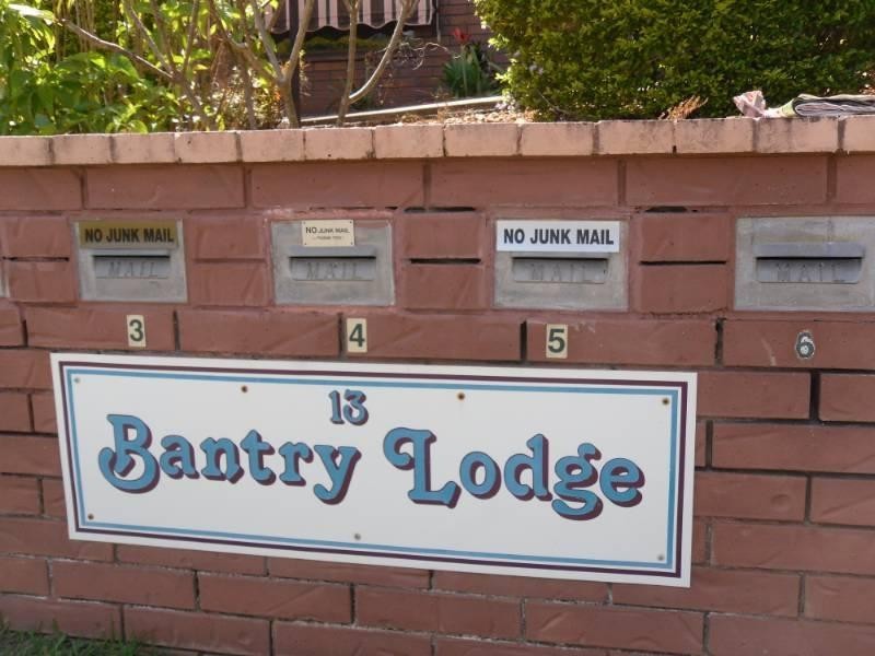 2/13 Bantry Avenue, Burpengary QLD 4505