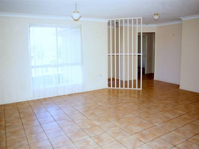 9 Deborah Court, Deception Bay QLD 4508