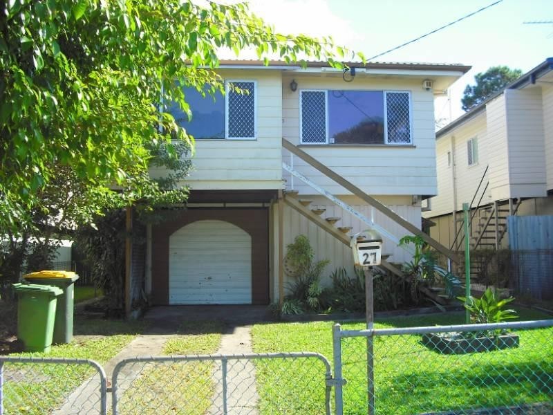 27 Spring Street, Deception Bay QLD 4508