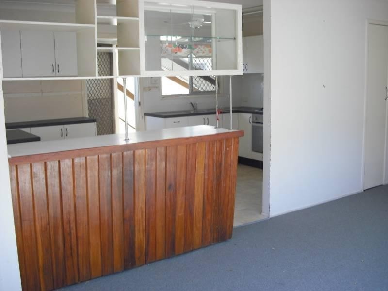 27 Spring Street, Deception Bay QLD 4508