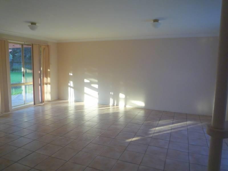 9 Deborah Court, Deception Bay QLD 4508