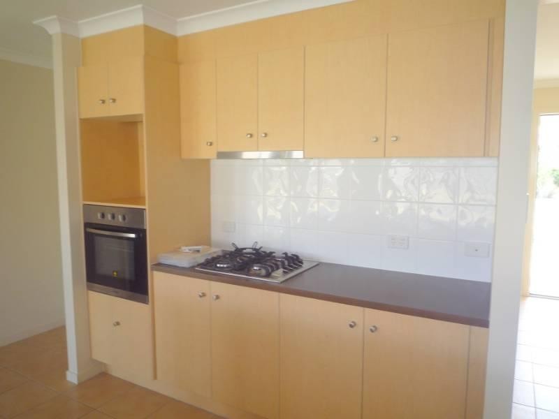 73 Sandstone Boulevard, Ningi QLD 4511