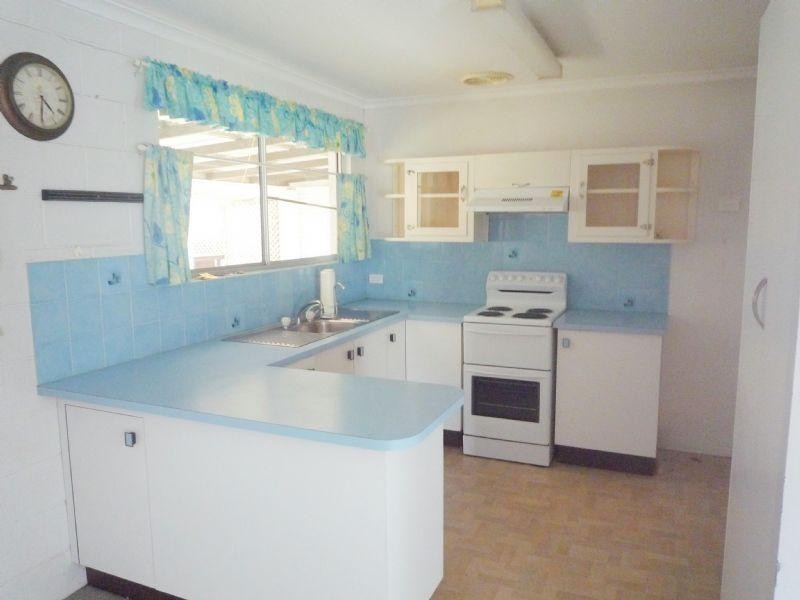 3 Rose Avenue, Ningi QLD 4511