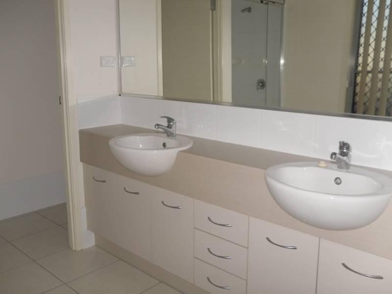 66 Wedgetail Circuit, Narangba QLD 4504