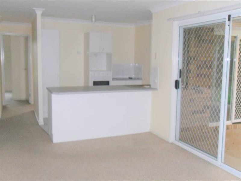 1 Lynette Court, Deception Bay QLD 4508