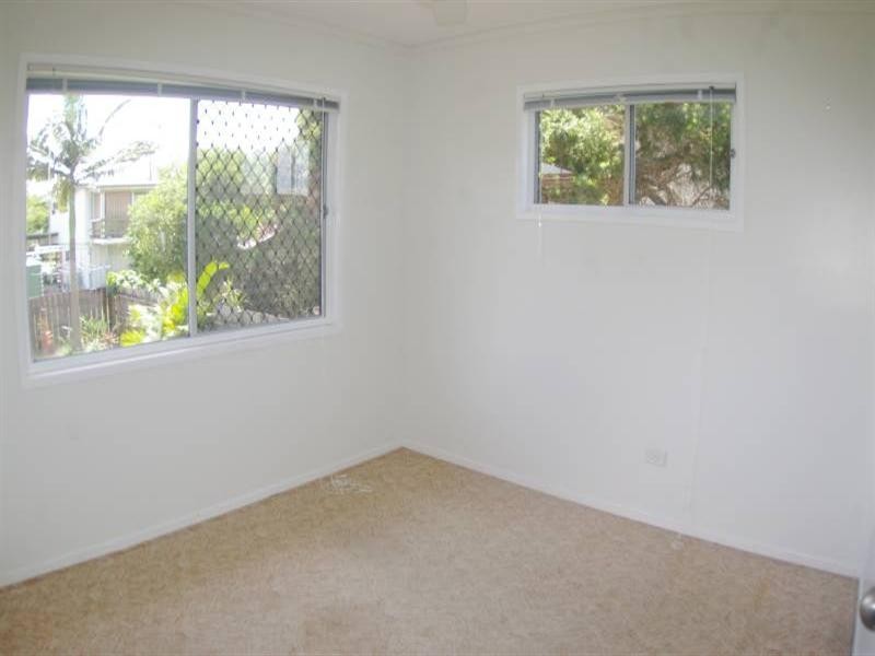 10 Parsons Street, Rothwell QLD 4022