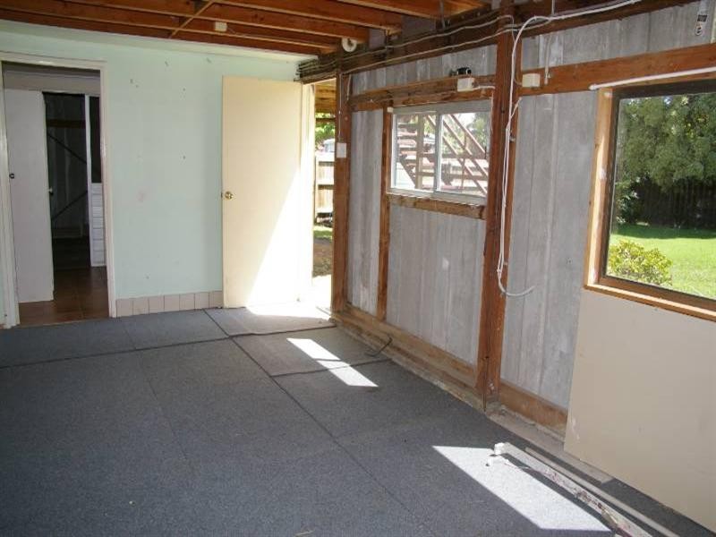 10 Parsons Street, Rothwell QLD 4022