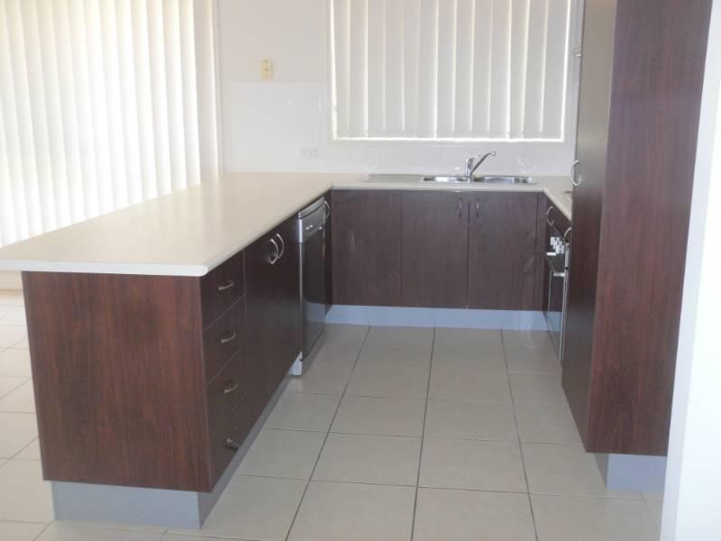 1/7 Dysart Street, Rothwell QLD 4022