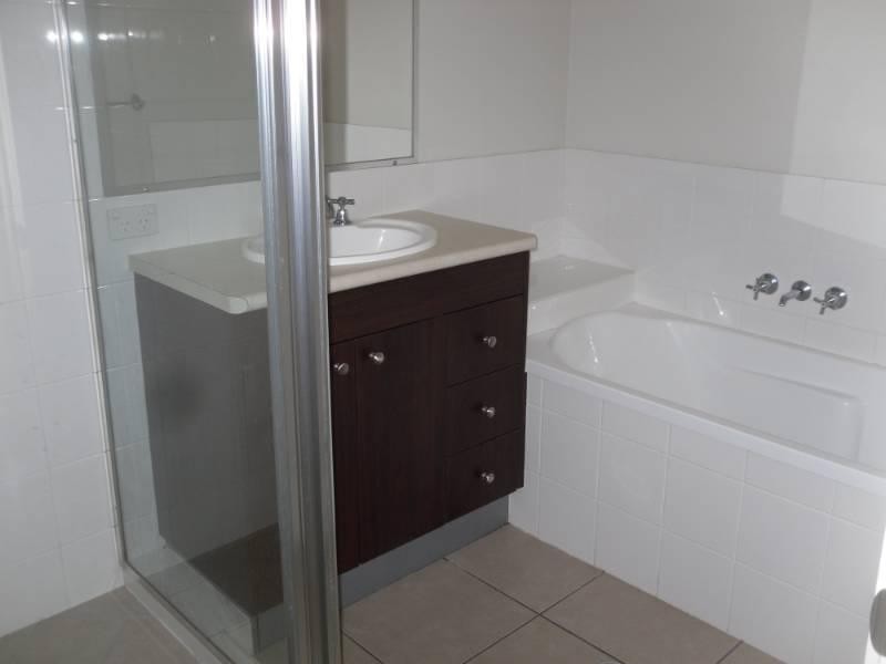 1/7 Dysart Street, Rothwell QLD 4022