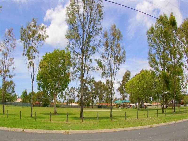 1 Sirene Crescent, Deception Bay QLD 4508
