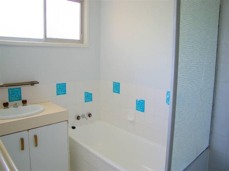 8 Kullaroo Court, Deception Bay QLD 4508