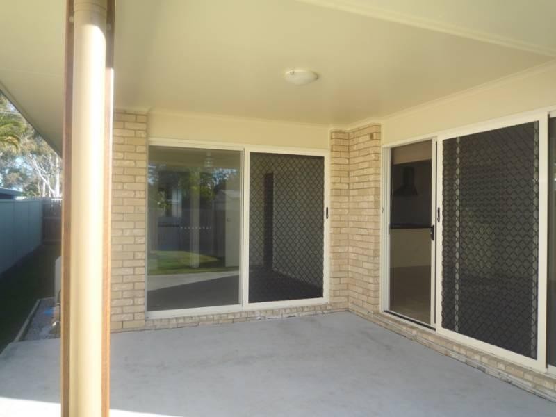 2/119 Cross Street, Deception Bay QLD 4508