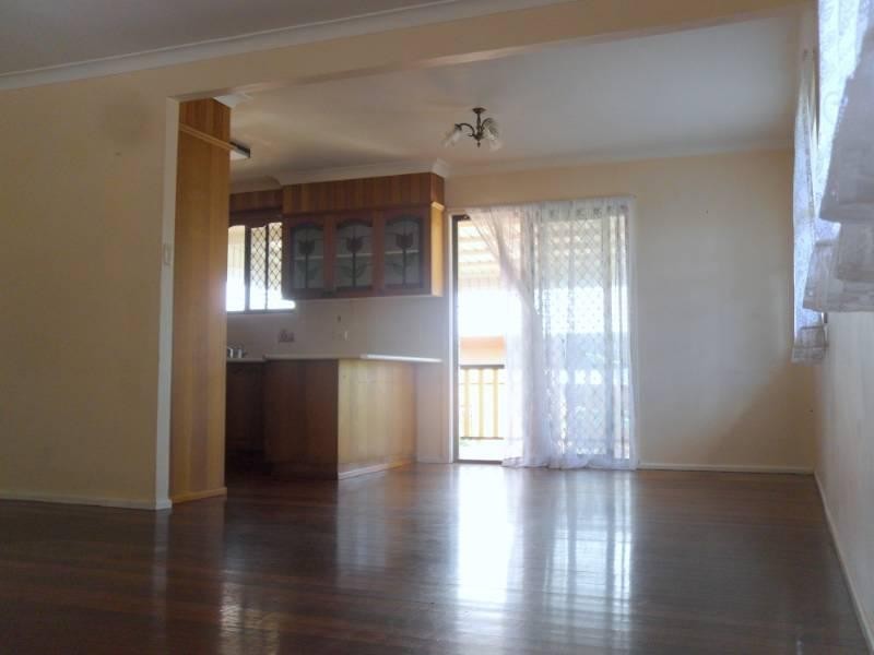 3 Meerawa Street, Redcliffe QLD 4020