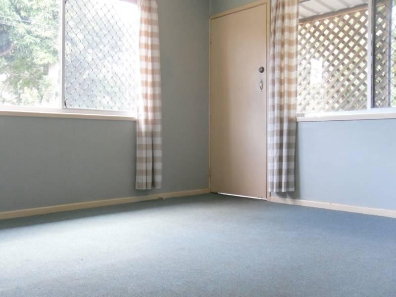 18 Windsor Place, Deception Bay QLD 4508