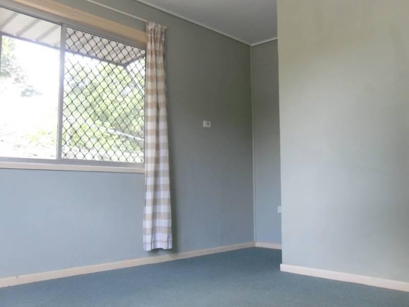18 Windsor Place, Deception Bay QLD 4508