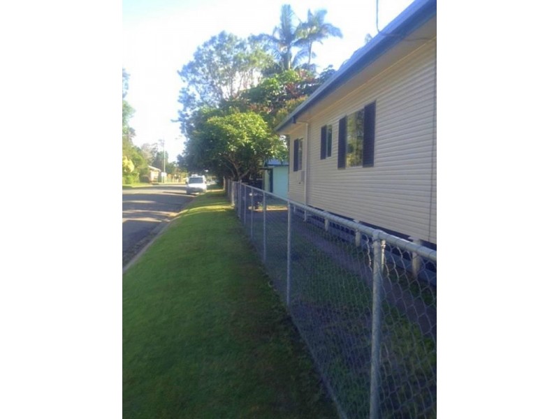 18 Windsor Place, Deception Bay QLD 4508
