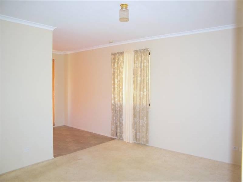 8 Flanagan Street, Deception Bay QLD 4508