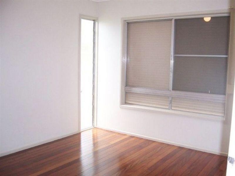 175 Esplanade South, Deception Bay QLD 4508