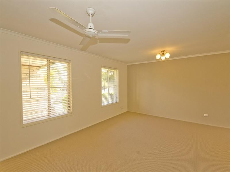 7 Caval Crescent, Deception Bay QLD 4508