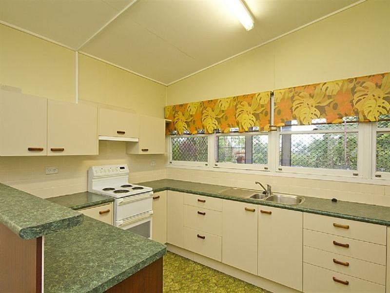 81 Captain Cook Parade, Deception Bay QLD 4508