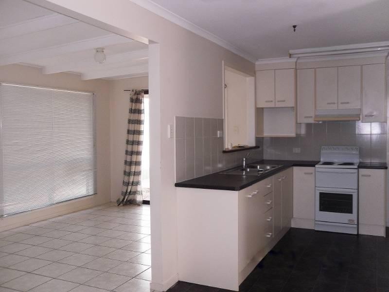 64 Leonie Street, Deception Bay QLD 4508