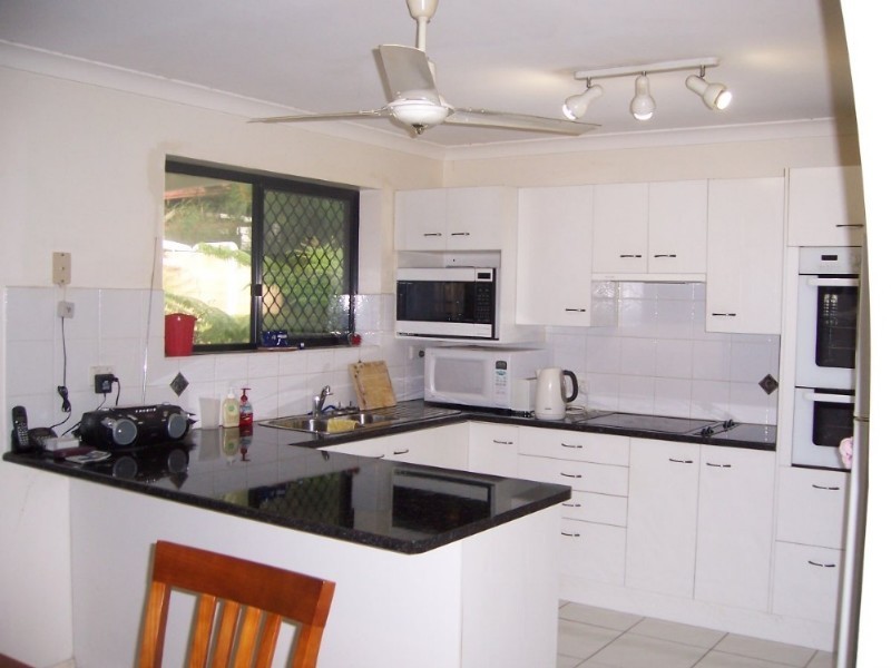 38 Warroo Drive, Deception Bay QLD 4508