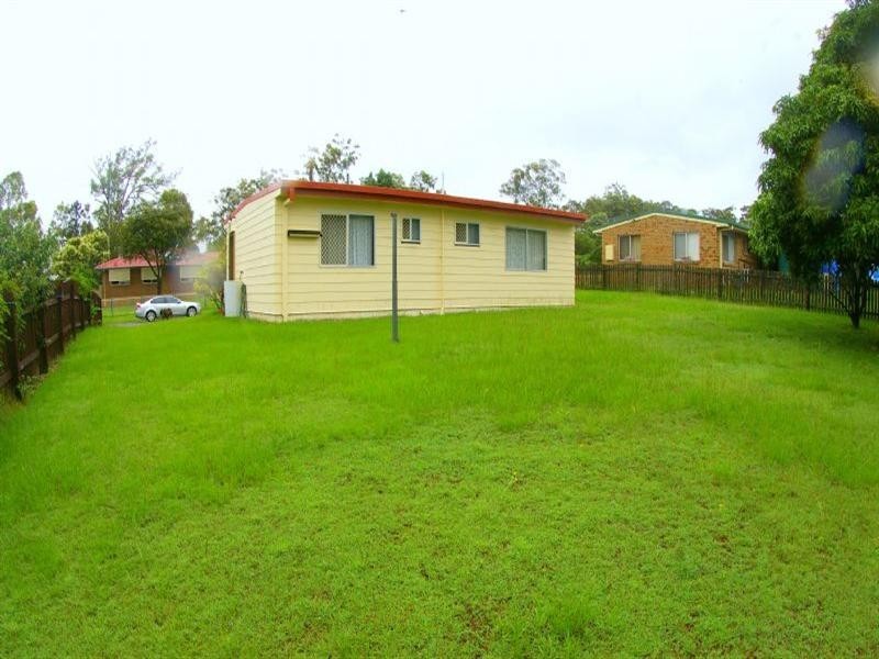 42 Lisa Street, Deception Bay QLD 4508