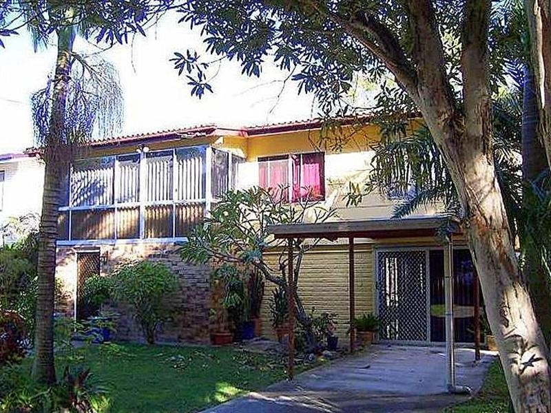 43 Longland Street, Redcliffe QLD 4020