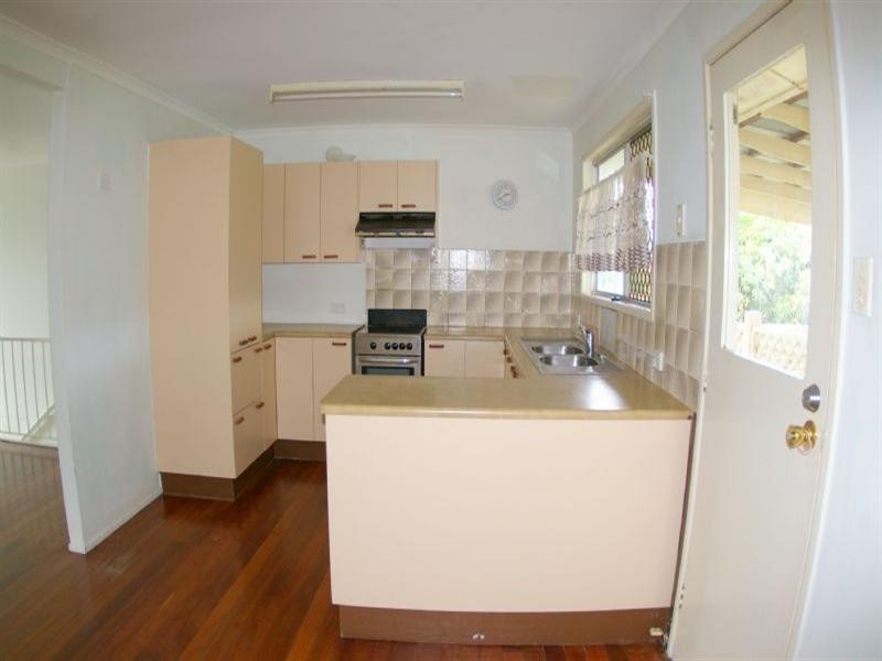 5 Dunstan Drive, Deception Bay QLD 4508