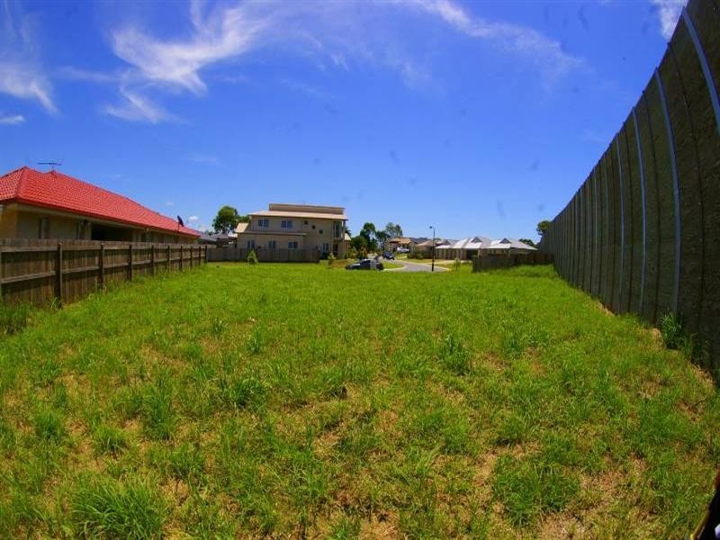 13-15 Miers Crescent, Murrumba Downs QLD 4503