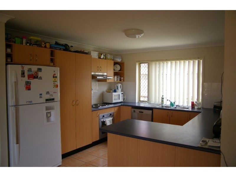 4 Peachester Court, Deception Bay QLD 4508
