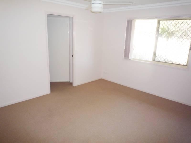 1 Nadine Place, Deception Bay QLD 4508