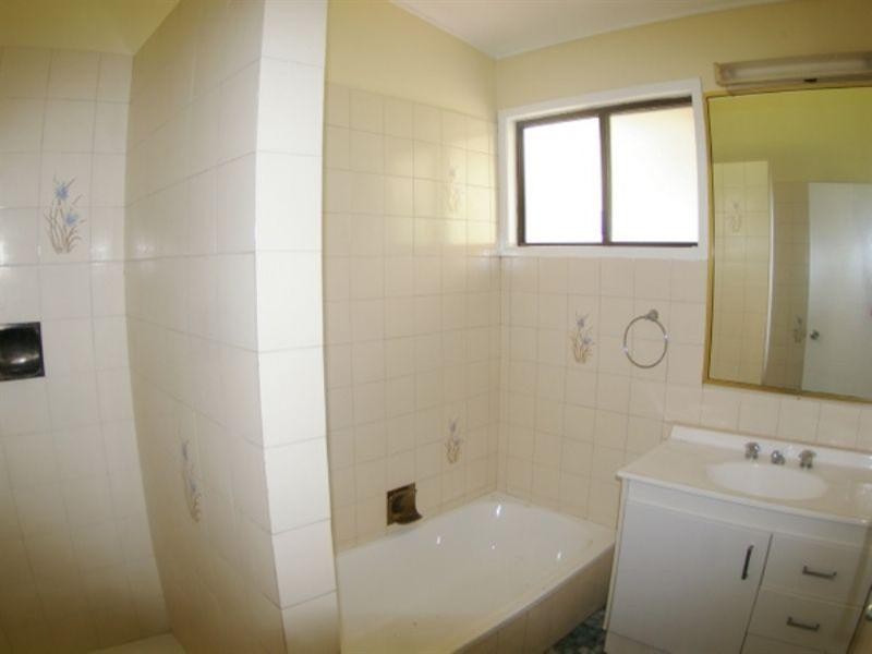 6 Simon Street, Deception Bay QLD 4508