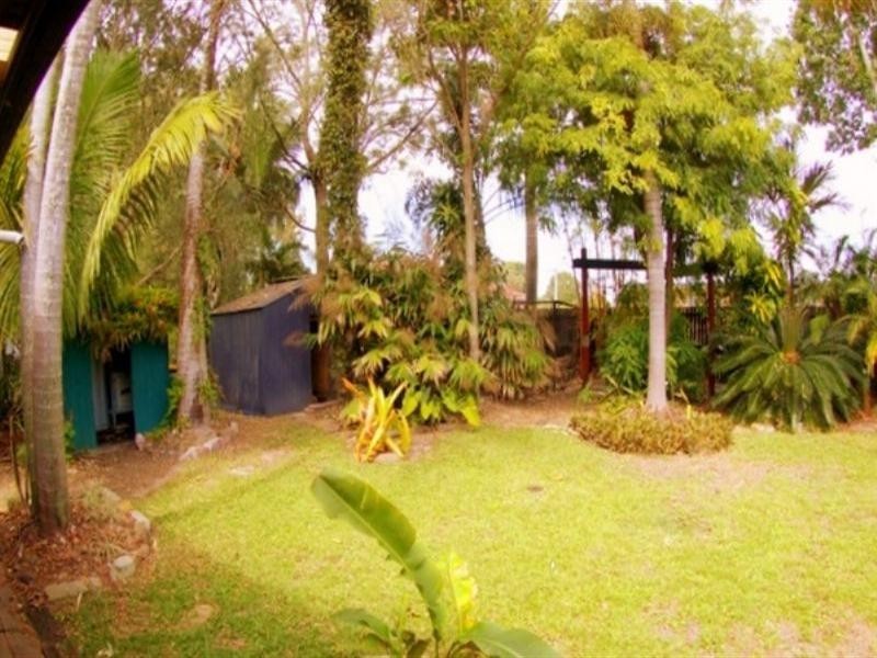 6 Simon Street, Deception Bay QLD 4508