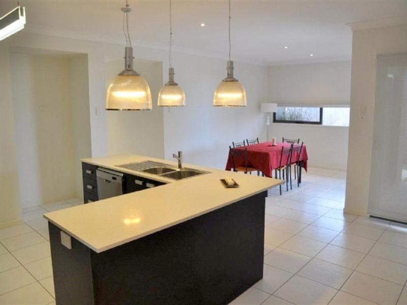 30 Lakeview Terrace, Murrumba Downs QLD 4503
