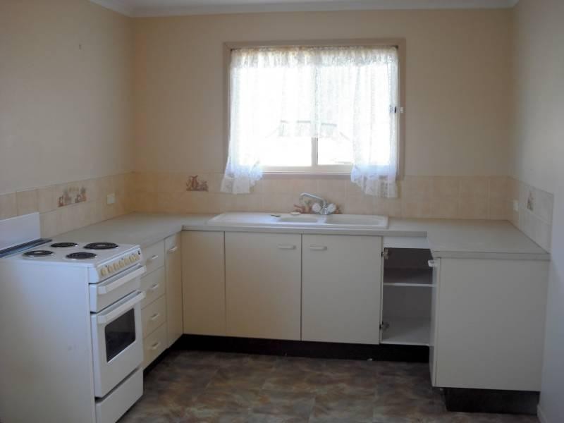 4 Shearwater Court, Deception Bay QLD 4508