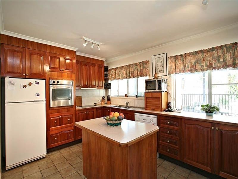 10 Oxley Street, Deception Bay QLD 4508