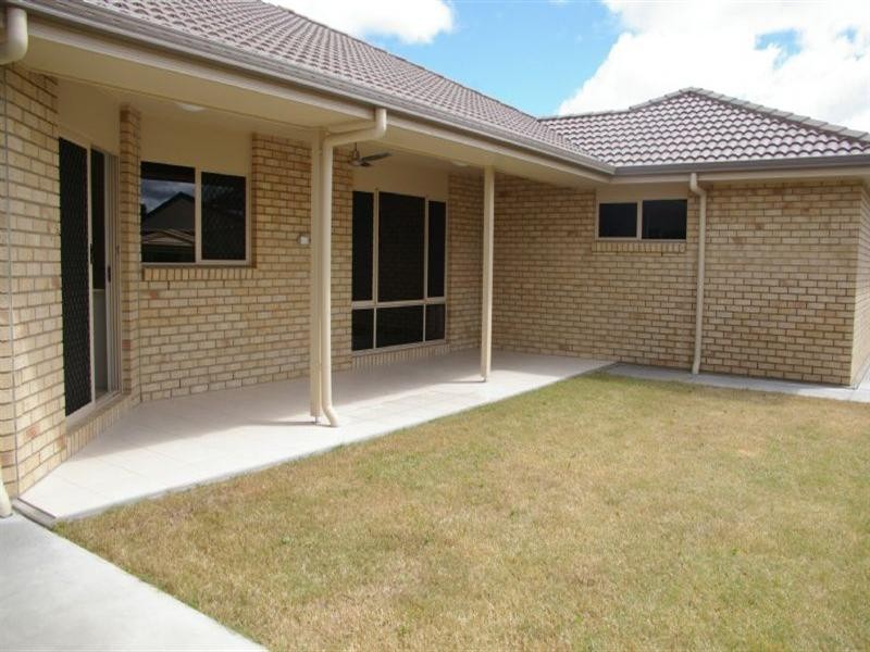 23 Bundaberg Street, Deception Bay QLD 4508