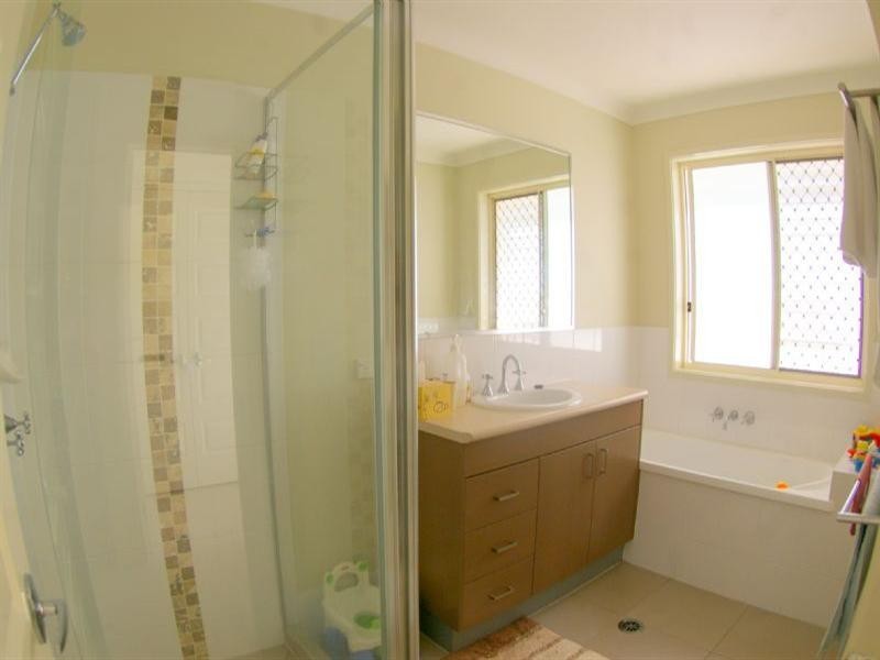 105 North Ridge Circuit, Deception Bay QLD 4508