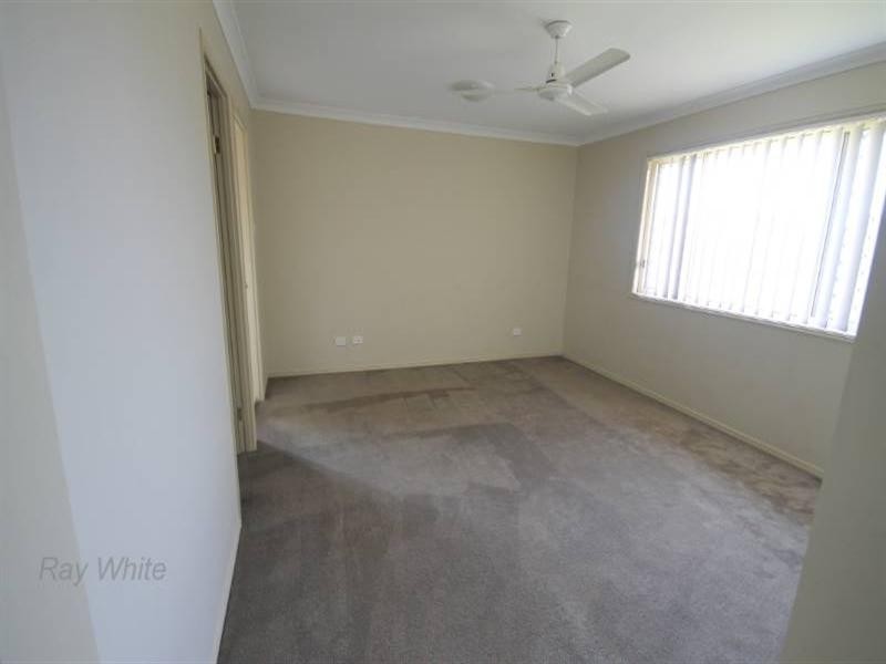 21 Cambridge Street, Rothwell QLD 4022