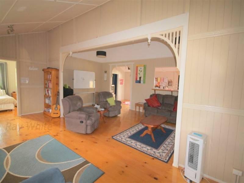 18 Water Street, Deception Bay QLD 4508