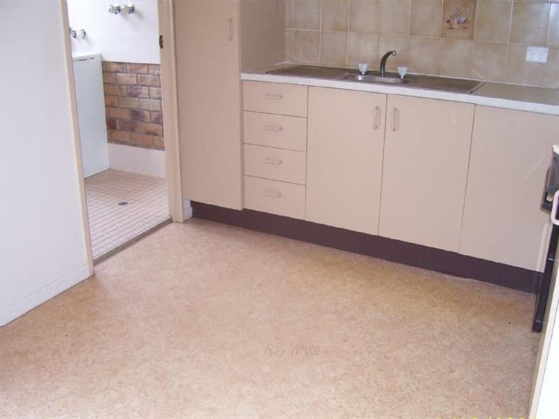 4/10 Seaview Parade, Deception Bay QLD 4508