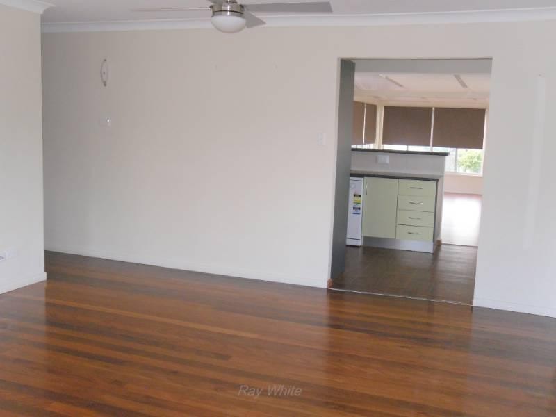 15 Lawnhill Avenue, Deception Bay QLD 4508