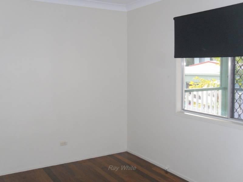 15 Lawnhill Avenue, Deception Bay QLD 4508