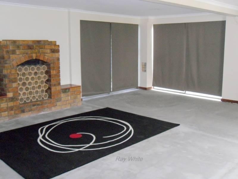 15 Lawnhill Avenue, Deception Bay QLD 4508